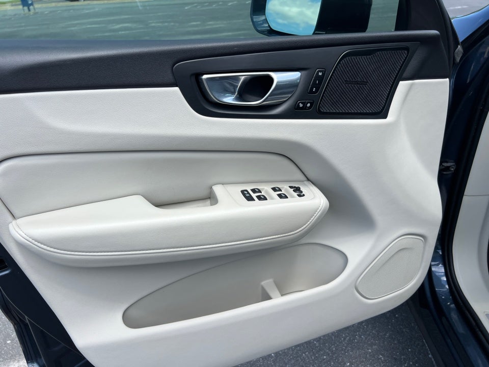 2021 Volvo XC60 T5 Inscription