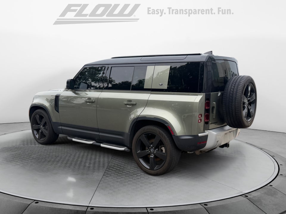 2023 Land Rover Defender SE