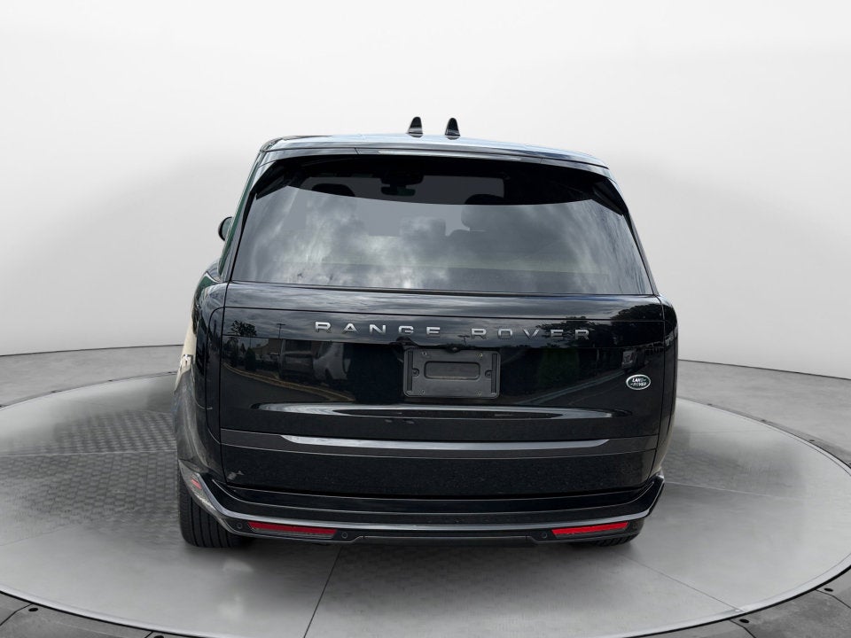 2023 Land Rover Range Rover P530 SE