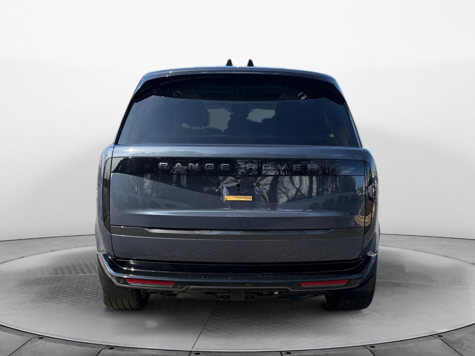 2024 Land Rover Range Rover P530 SE