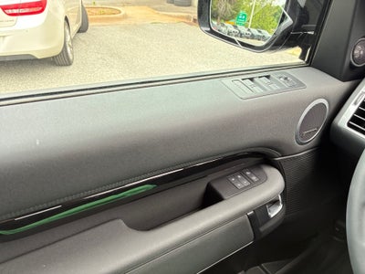 2025 Land Rover Discovery P300 S