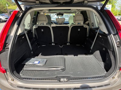 2022 Volvo XC90 T6 Inscription 7 Passenger