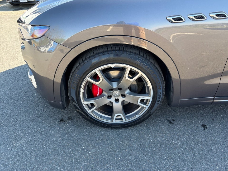 2017 Maserati Levante 