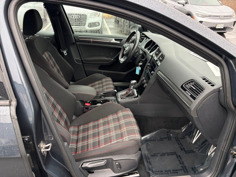 2019 Volkswagen Golf GTI 2.0T SE