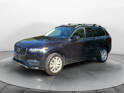2019 Volvo XC90 Momentum