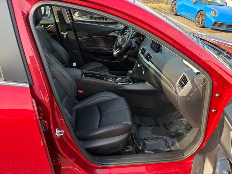 2018 Mazda Mazda3 Touring