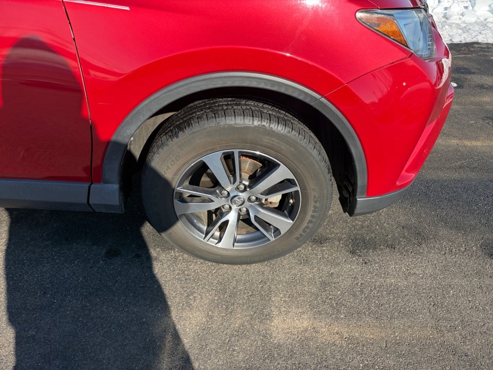 2017 Toyota RAV4 XLE