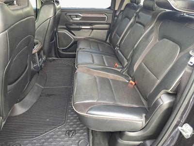 2020 RAM 1500 Laramie Crew Cab 4x4 5'7" Box