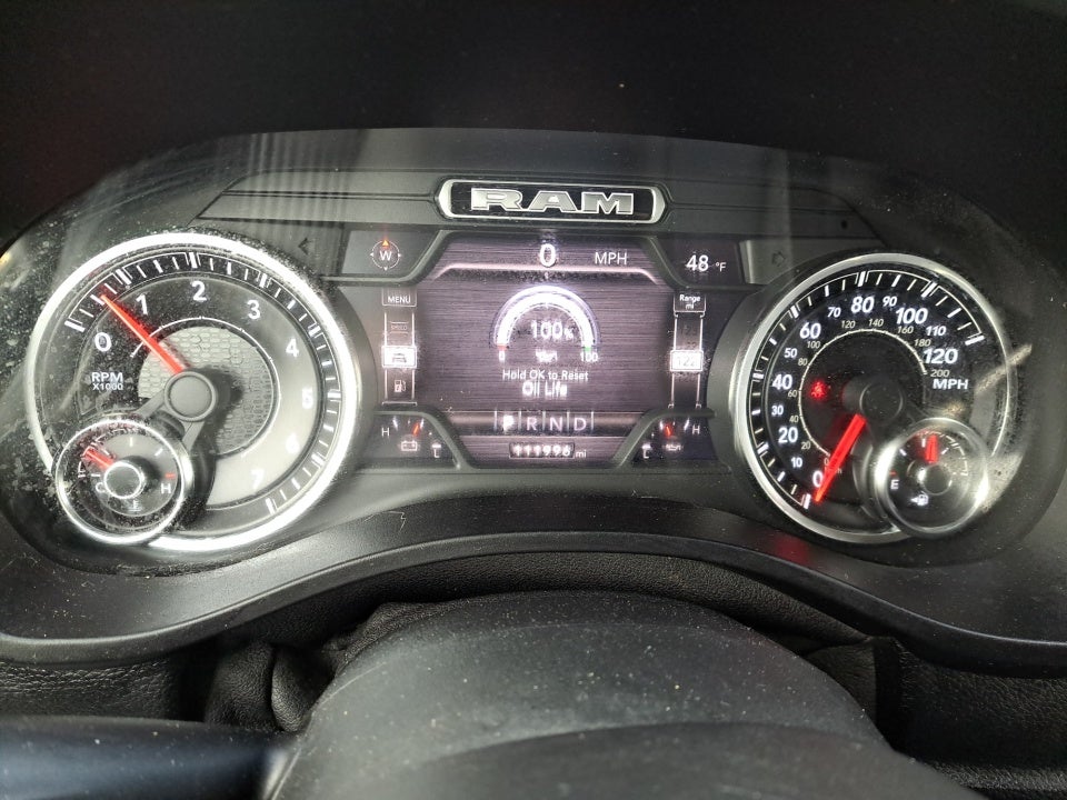 2020 RAM 1500 Laramie Crew Cab 4x4 5'7" Box