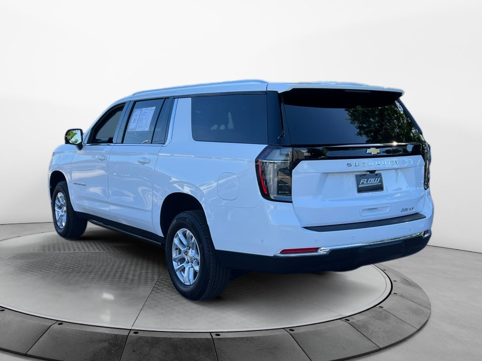 2025 Chevrolet Suburban 2WD LT