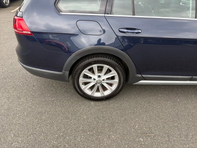2017 Volkswagen Golf Alltrack S