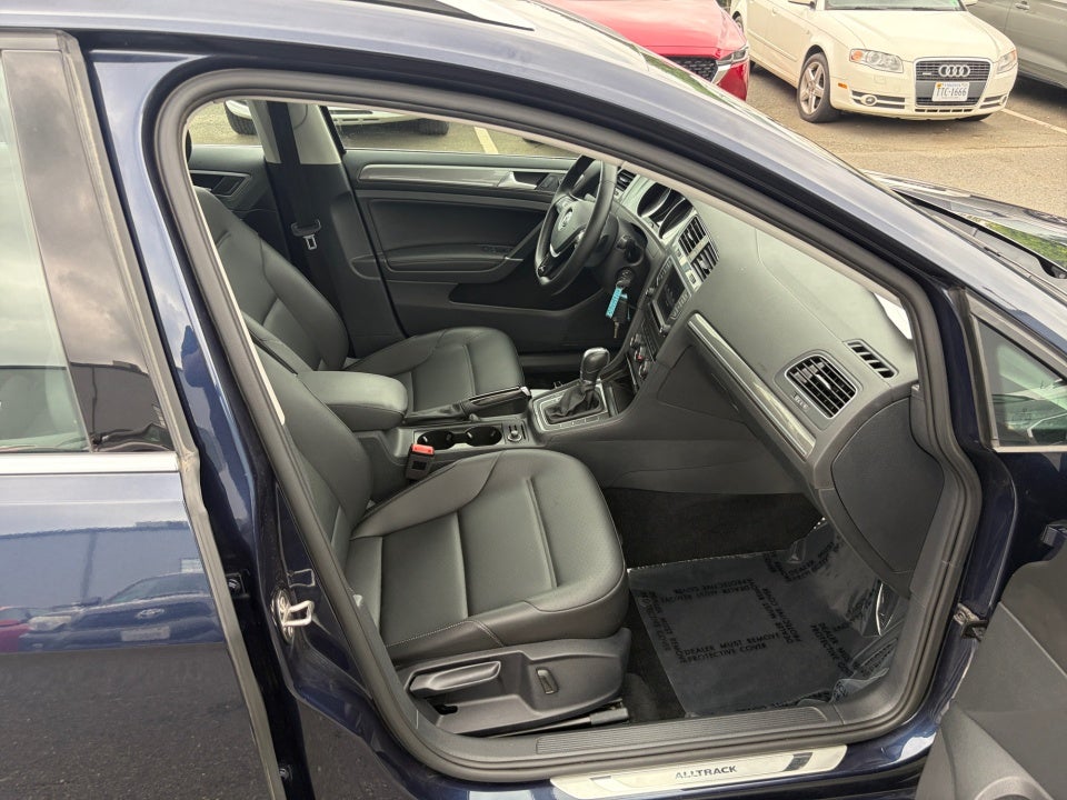 2017 Volkswagen Golf Alltrack S