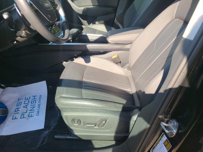 2024 Audi Q8 e-tron Premium