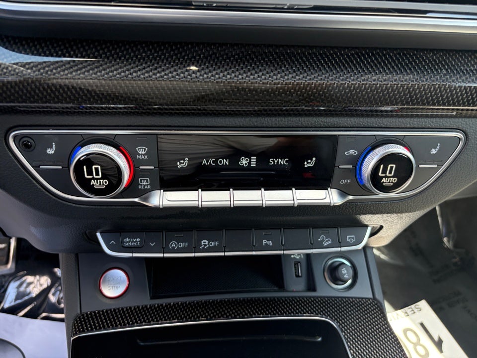 2022 Audi SQ5 Premium
