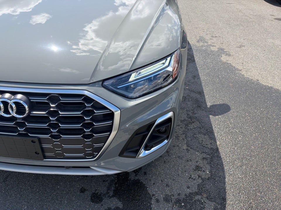 2022 Audi SQ5 Premium