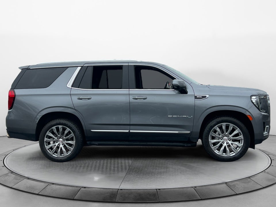 2022 GMC Yukon 4WD Denali
