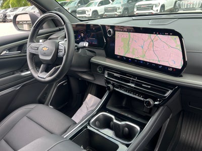 2025 Chevrolet Traverse FWD LT