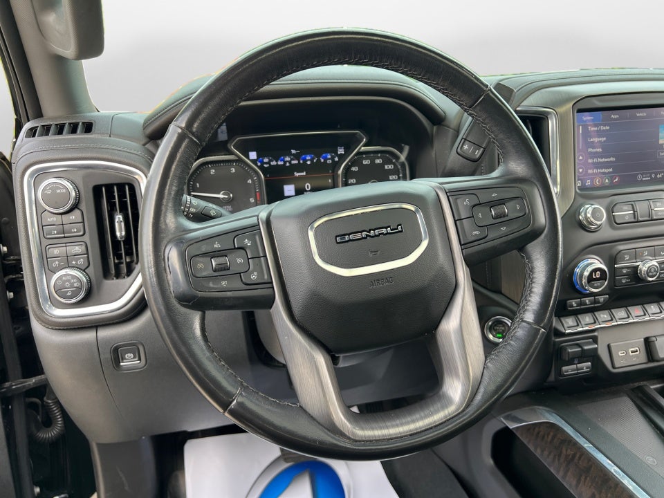 2021 GMC Sierra 2500HD 4WD Crew Cab Standard Bed Denali