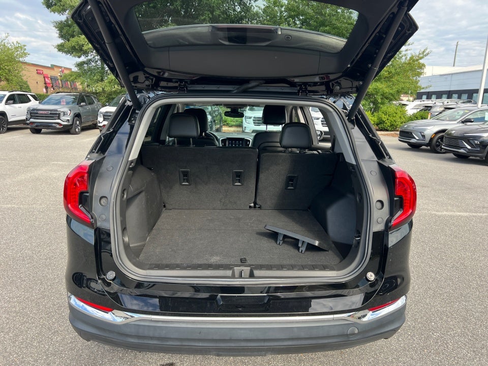 2022 GMC Terrain FWD SLT