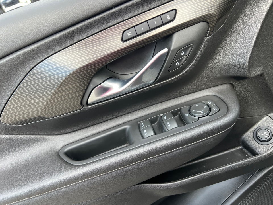 2022 GMC Terrain FWD SLT