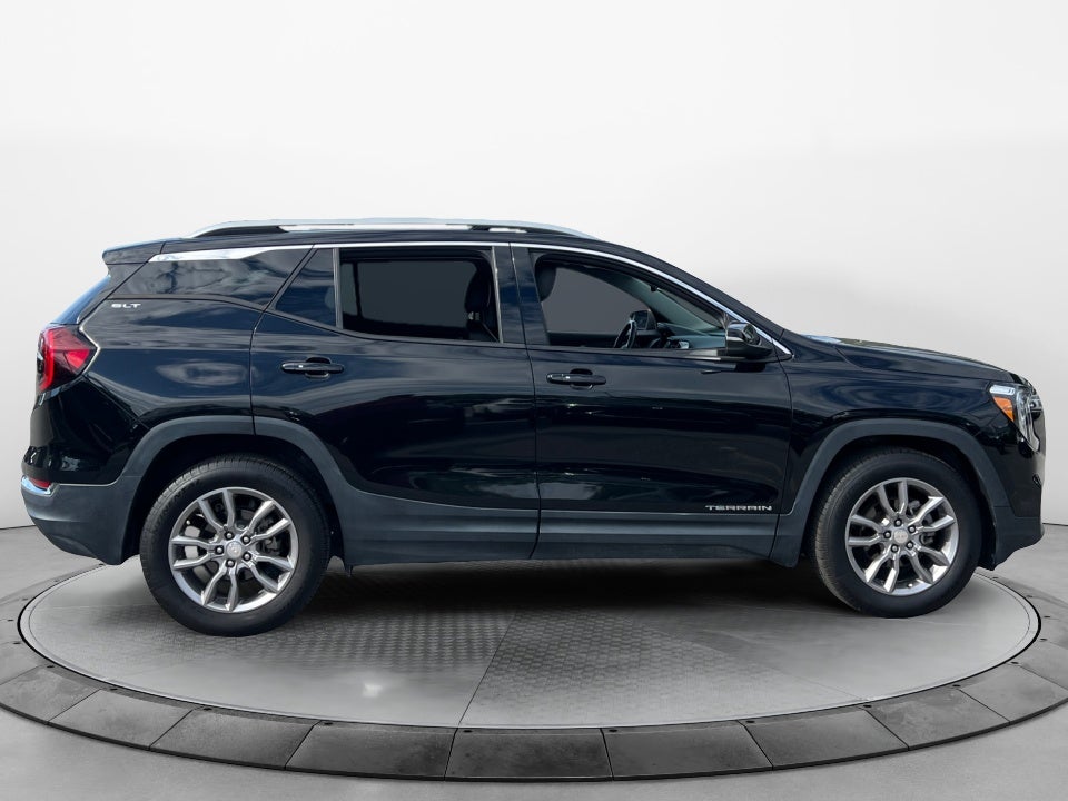 2022 GMC Terrain FWD SLT