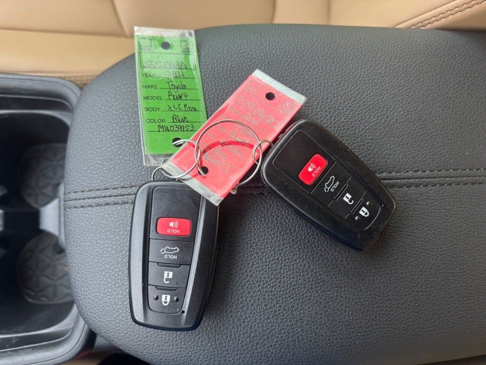 2021 Toyota RAV4 Hybrid XLE Premium